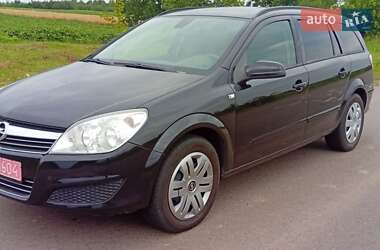 Универсал Opel Astra 2009 в Здолбунове