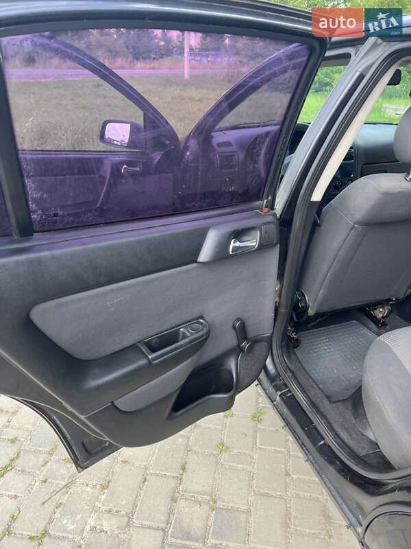 Седан Opel Astra 2007 в Львове