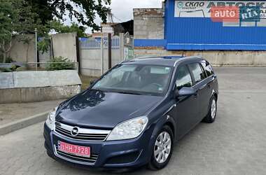 Универсал Opel Astra 2008 в Полтаве