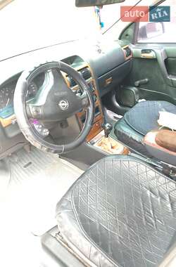 Универсал Opel Astra 1999 в 
