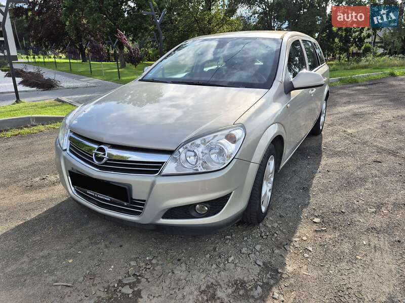Opel Astra 2009