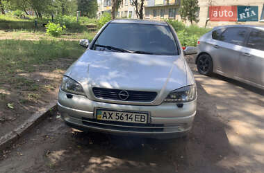 Седан Opel Astra 2004 в Харькове