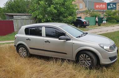 Хэтчбек Opel Astra 2006 в Василькове