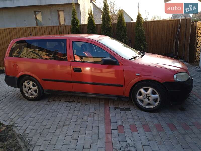 Універсал Opel Astra 2006 в Почаєві