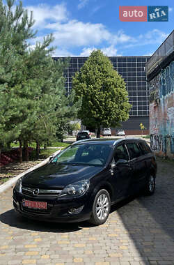 Opel Astra 2009