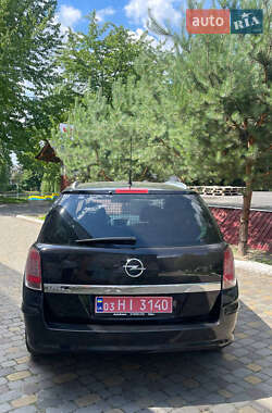 Універсал Opel Astra 2009 в 