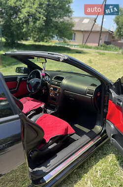 Кабриолет Opel Astra 2003 в 