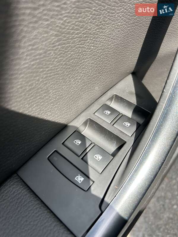 Універсал Opel Astra 2014 в Сумах