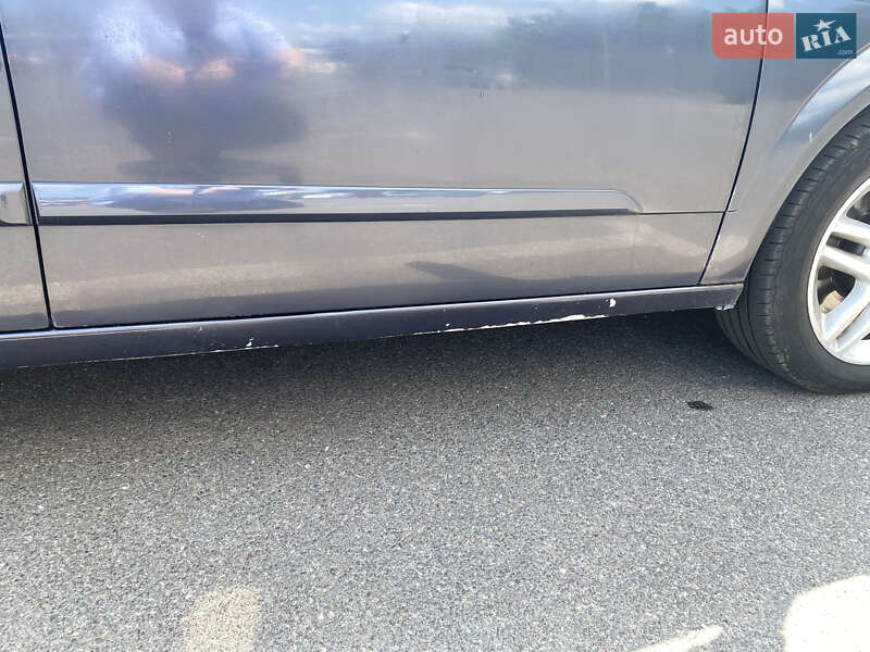 Універсал Opel Astra 2007 в Харкові