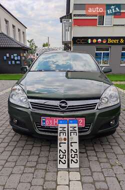 Универсал Opel Astra 2009 в 