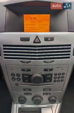 Универсал Opel Astra 2009 в 