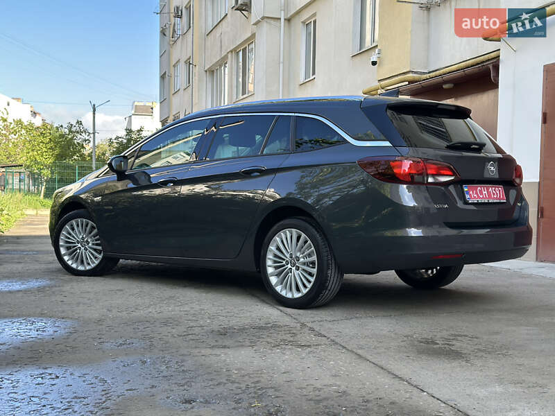 Универсал Opel Astra 2016 в Ивано-Франковске