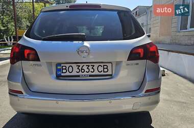 Универсал Opel Astra 2014 в 