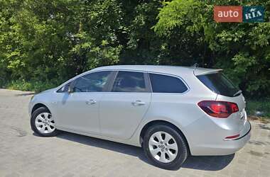 Универсал Opel Astra 2014 в 