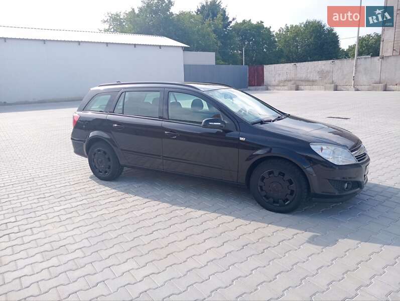 Универсал Opel Astra 2008 в Тернополе