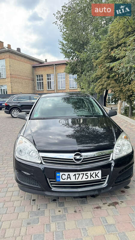 Opel Astra 2008