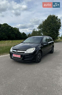 Универсал Opel Astra 2008 в Любешове