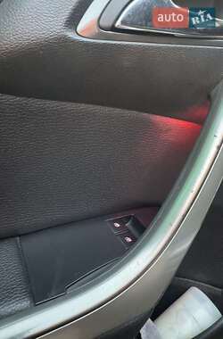 Универсал Opel Astra 2011 в 