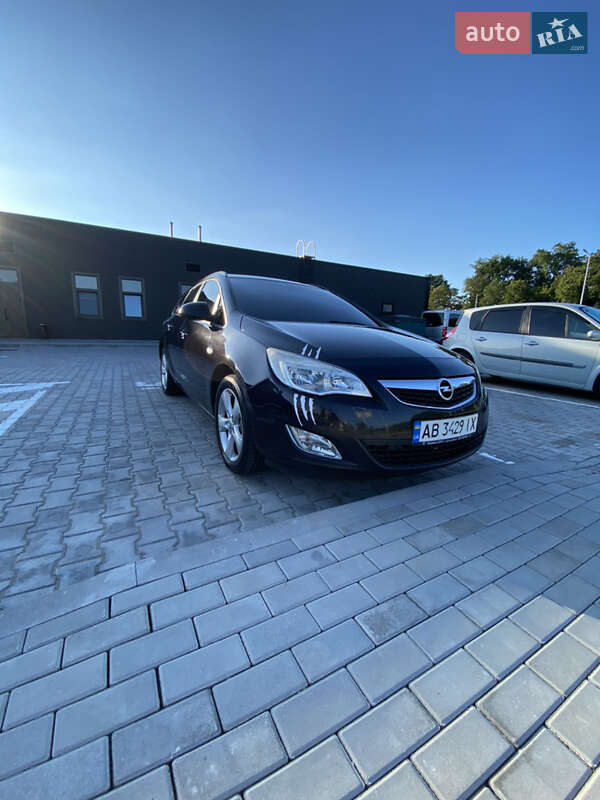 Opel Astra 2010