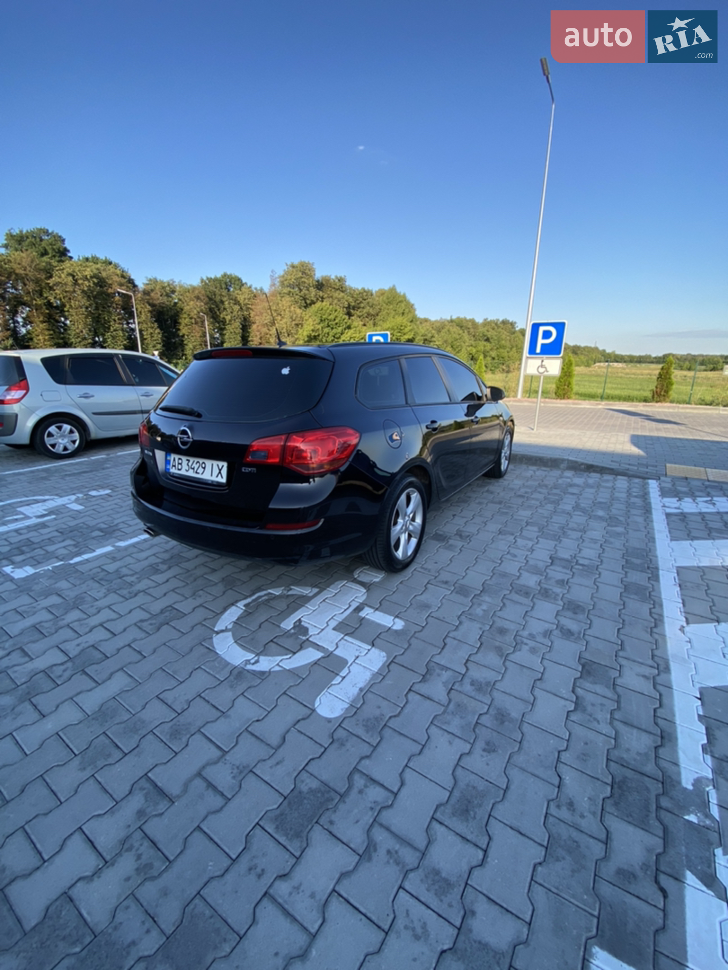 2010 Opel Astra - мініатюра 13