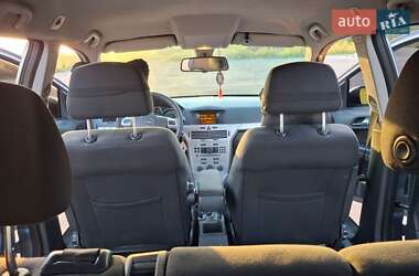 Универсал Opel Astra 2009 в 
