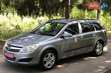Универсал Opel Astra 2009 в Умани