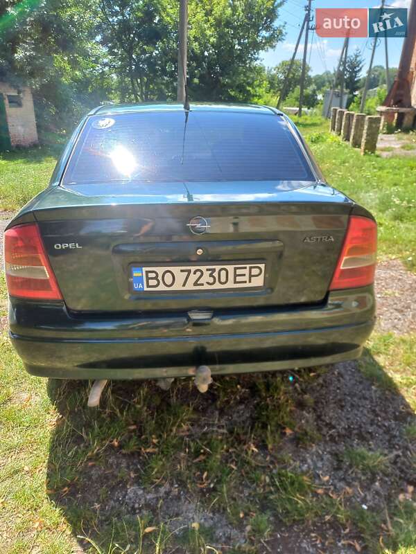Седан Opel Astra 1999 в Тернополі