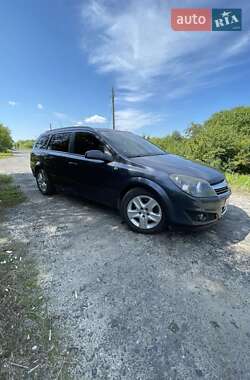Универсал Opel Astra 2007 в Луцке