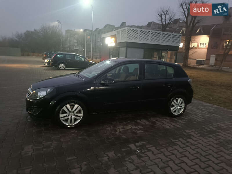 Opel Astra 2007