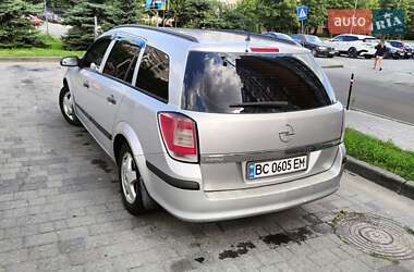 Універсал Opel Astra 2006 в Львові