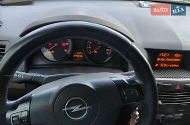 Універсал Opel Astra 2006 в Львові