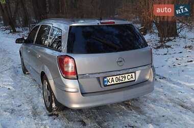 Универсал Opel Astra 2007 в 