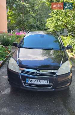 Универсал Opel Astra 2009 в Ромнах