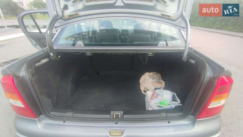 Седан Opel Astra 2006 в Житомире фото 6 Седан Opel Astra 2006 в Житомире