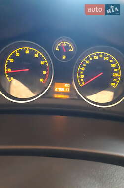 Универсал Opel Astra 2007 в 