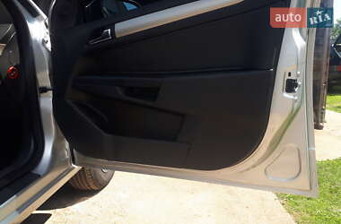 Универсал Opel Astra 2007 в 