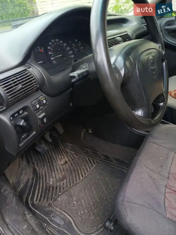 Opel Astra 1996 VIN W0L000051T2731262 фото оголошення 13 з 44