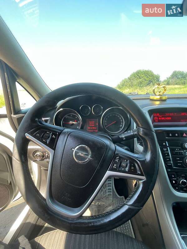 Универсал Opel Astra 2011 в Подрясном фото 8 Универсал Opel Astra 2011 в Подрясном