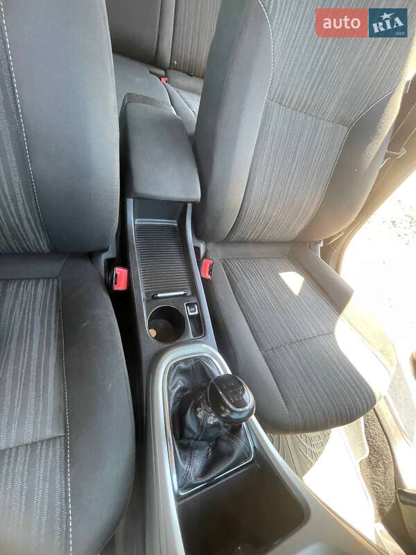 Универсал Opel Astra 2011 в Подрясном фото 20 Универсал Opel Astra 2011 в Подрясном