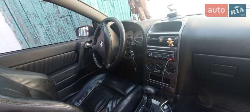 Купе Opel Astra 2002 в Княжичах