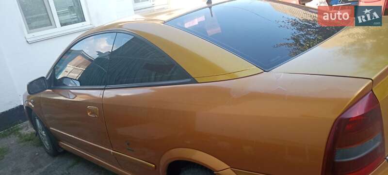 Купе Opel Astra 2002 в Княжичах