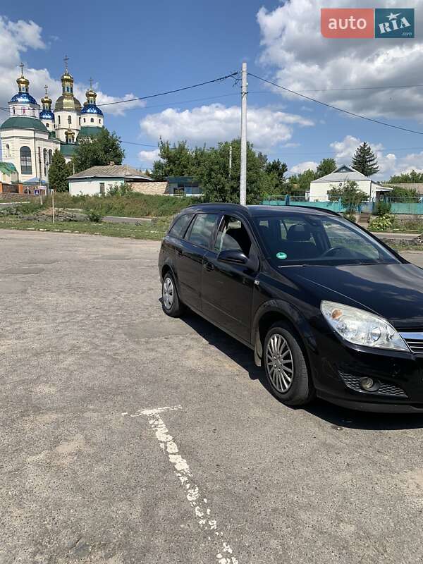 Універсал Opel Astra 2007 в Новоархангельську