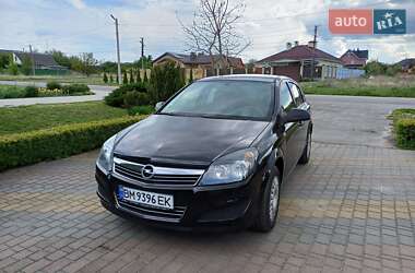 Хэтчбек Opel Astra 2009 в Сумах