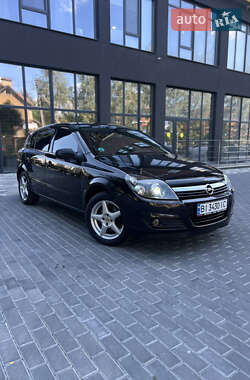 Хэтчбек Opel Astra 2004 в Полтаве