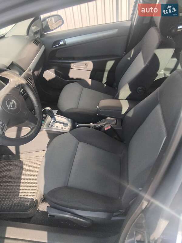 Opel Astra 2006