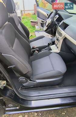 Универсал Opel Astra 2008 в 