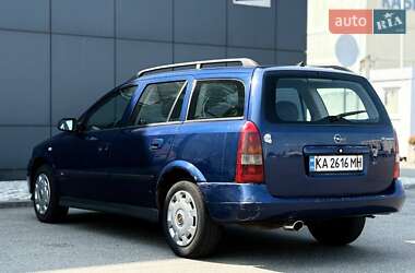 Универсал Opel Astra 2004 в 