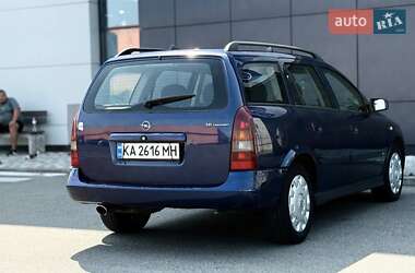 Универсал Opel Astra 2004 в 