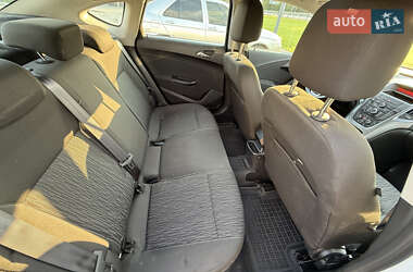 Седан Opel Astra 2019 в 