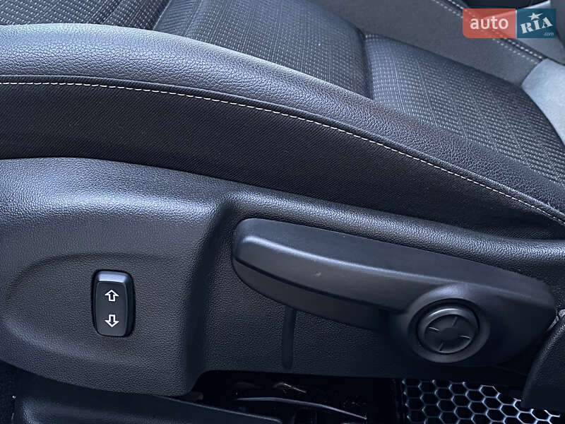 Универсал Opel Astra 2020 в Луцке